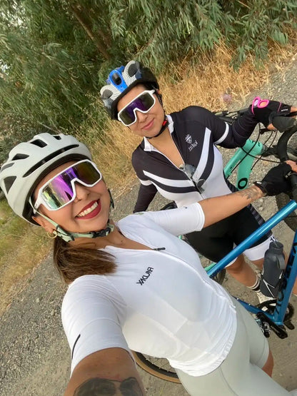 Elevate Your Ride: Chic Women's Classic White Short Sleeve Cycling Jersey for Unmatched Comfort