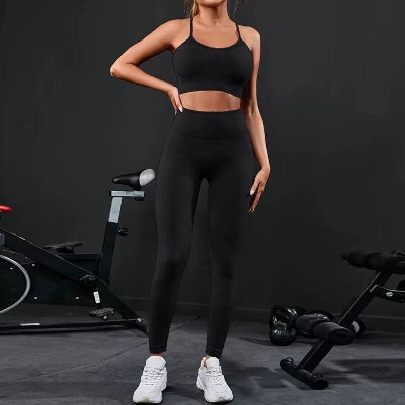 Elevate Your Workout: 2-Piece Seamless Women's Yoga Tracksuit with High Waist Leggings